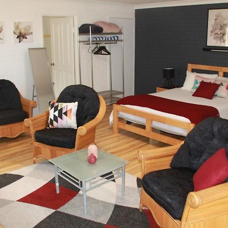 Salamander Beach Accommodation - Adults Only Salamander Bay Eksteriør bilde