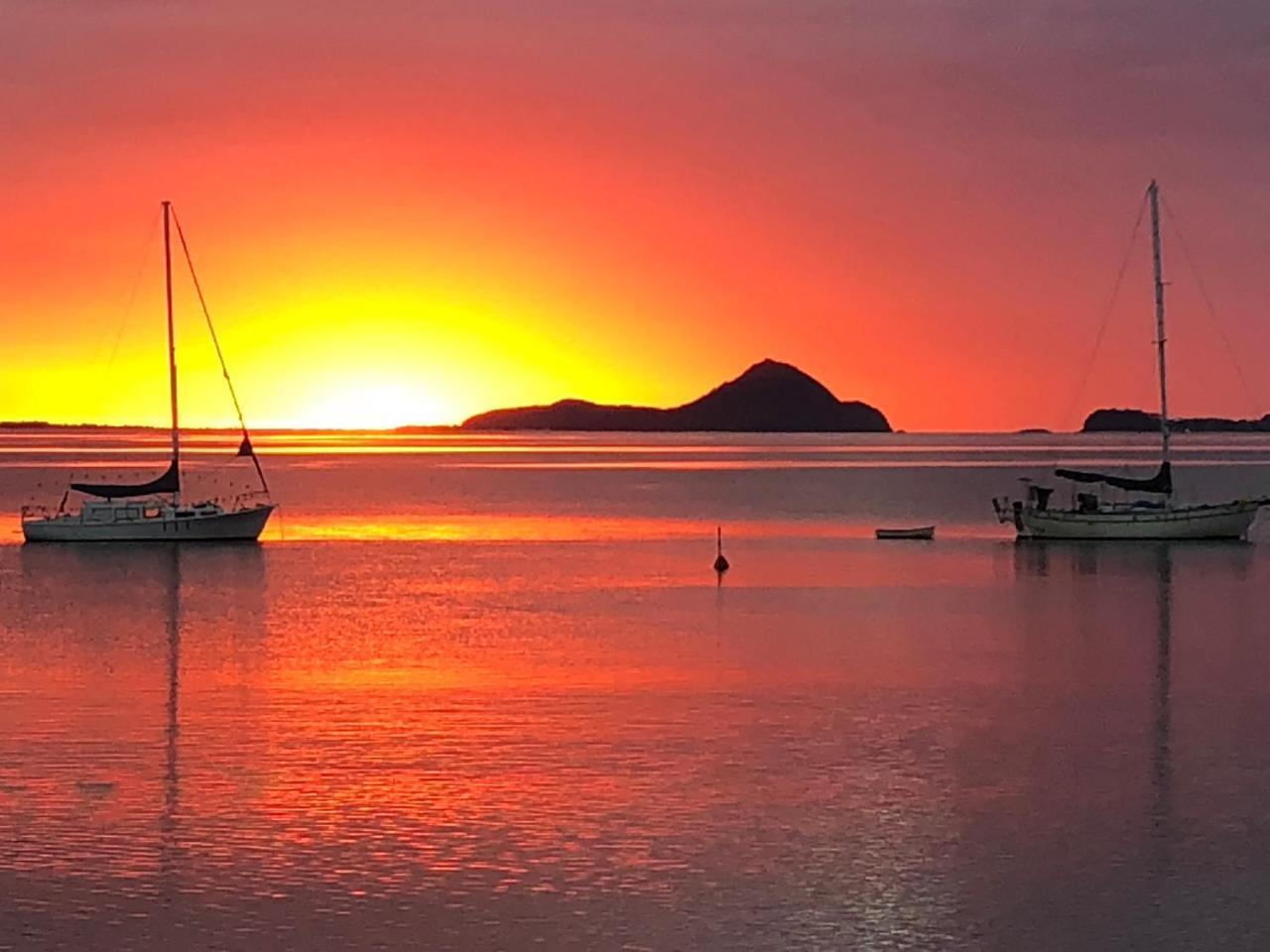 Salamander Beach Accommodation - Adults Only Salamander Bay Eksteriør bilde